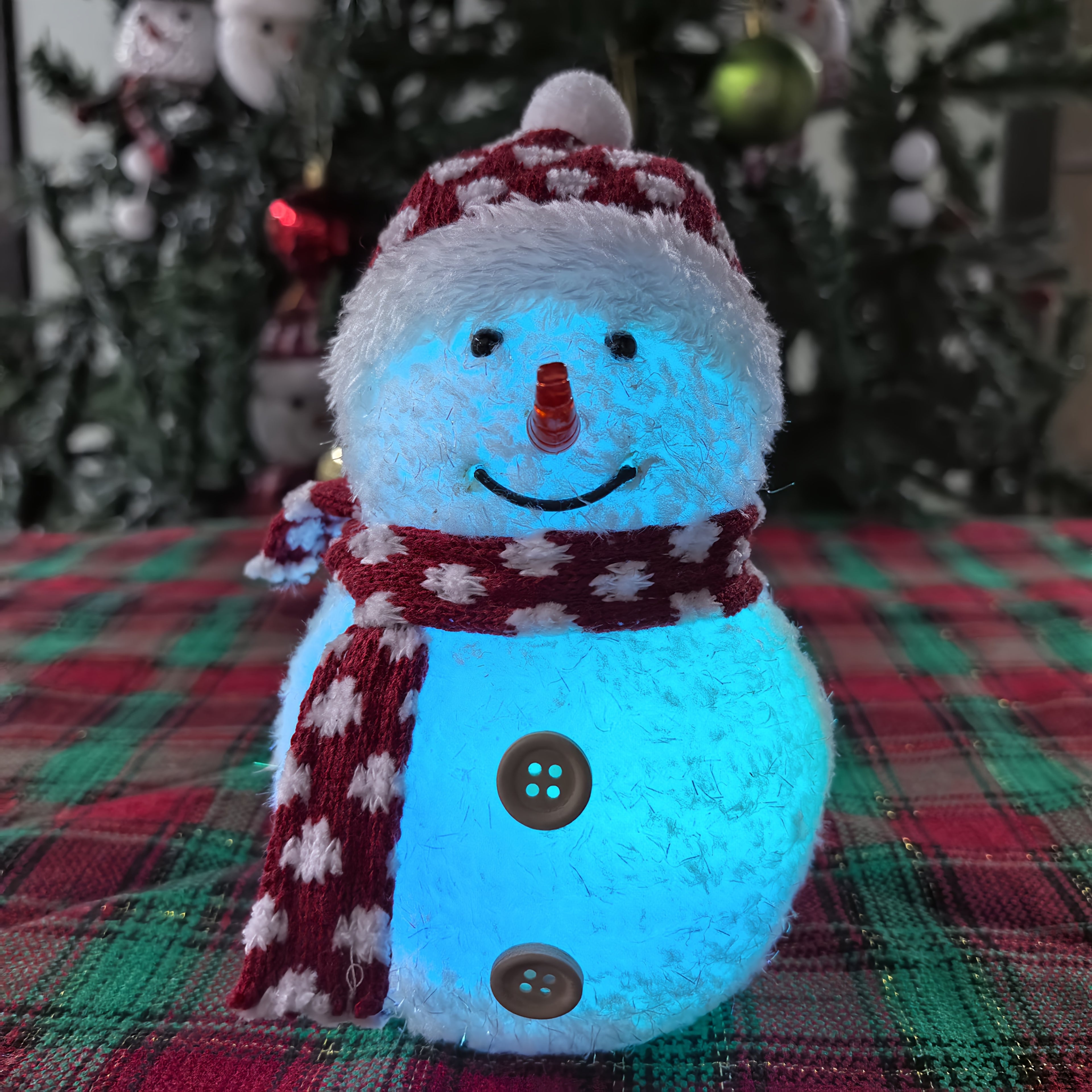 Świąteczny Bałwan – Dekoracja na Zimę